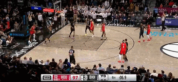 j9九游会老哥俱乐部交流准绝杀三分救赎！拉塞尔15中3&三分7中2拿到10分4板5助